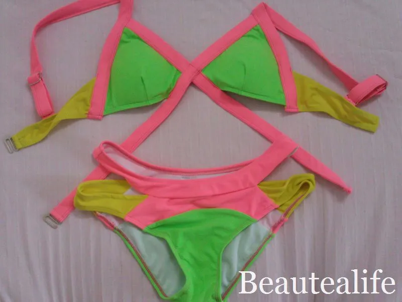 sexy bikini (1)