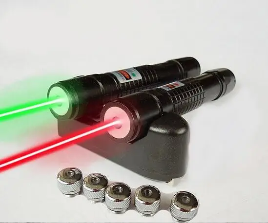 

AAA 100000m 532nm Flashlight Powerful Light Green/Red Laser Pointers Burning Beam Match Burn Cigarettes+5 Lazer Heads Hunting