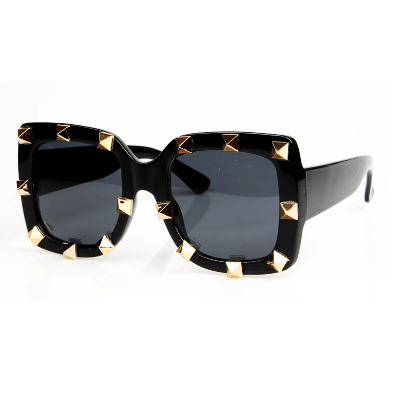 

Fashion Sunglasses Women Luxury Brand Designer rivet Steak punk Square Oversize Cool Sun Glasses Men Female shades UV