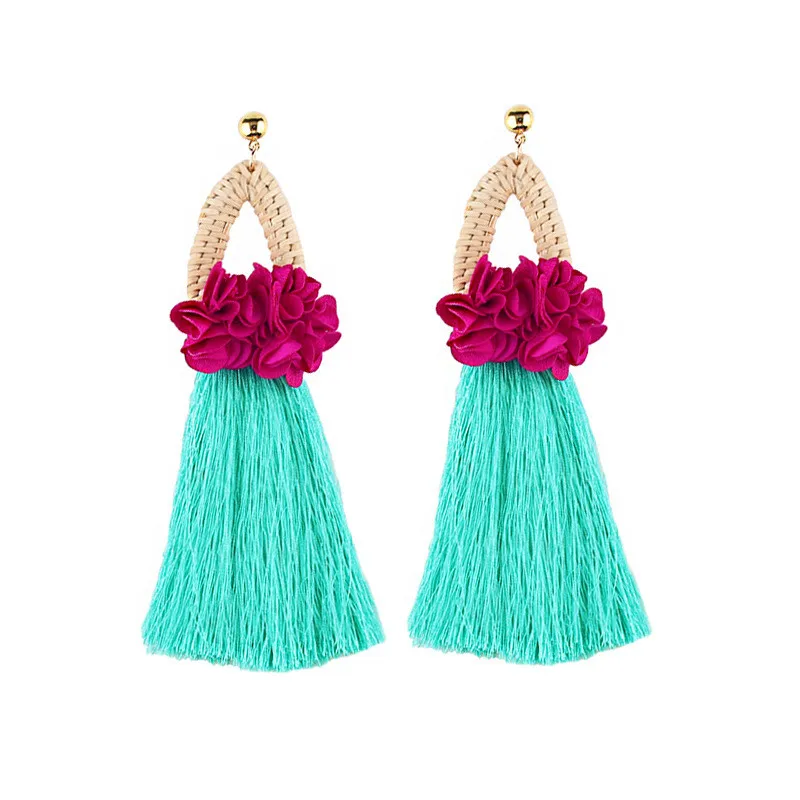 

Braided Statement Female Tassel Earrings Rattan Knit Fringed Flower Carved Geometric Dangle Earrings des boucles d'oreille ET648