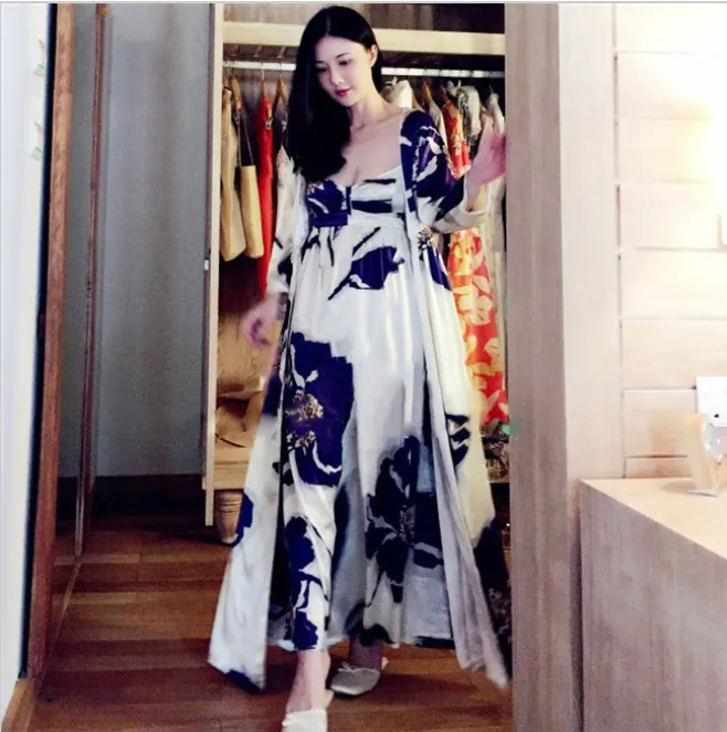 

Fashion Blue Print Silk Pajamas Long Nightgown Women's Two Piece Sleeping Dress Home Wear Pyjamas Sets Nightwear Night Robes