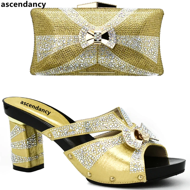 

Gold Color Italian Ladies Shoe and Bag Set Decorated with Rhinestone Nigerian Women Wedding Shoe Italian Shoes with Matching Bag