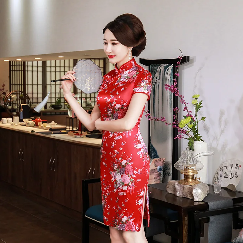 Sheng Coco 6XL красные цветы Cheongsam китайские короткие платья улучшение древнее традиционное китайское Ципао платье атласное Qi Pao 5XL