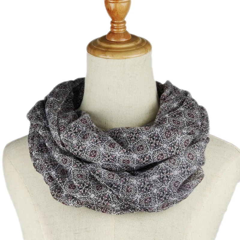 

2019 autumn winter women warm infinity scarf Fashion flower print Ring Scarves Snood Foulard Shawl