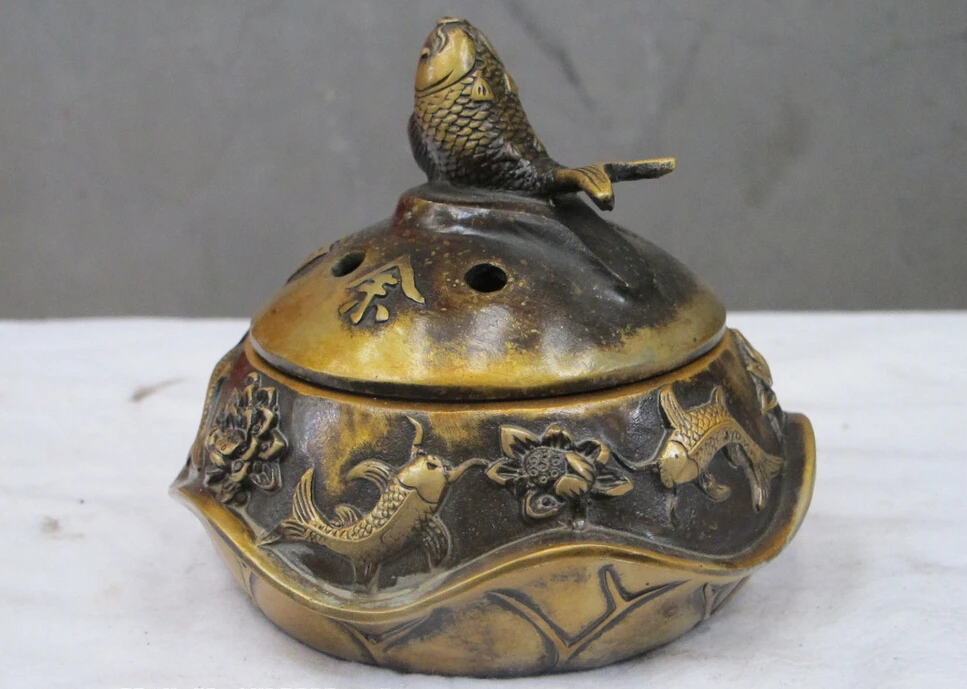 

5"Sino Bronze gilt sculpture Every year there is fish gold-fish carp hole censer