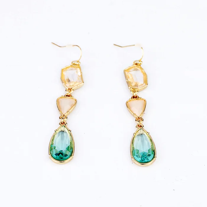 

Hot Sales Elegant Temperament Acrylic Glass Stone Fashion Ladies Green Dangle Earrings