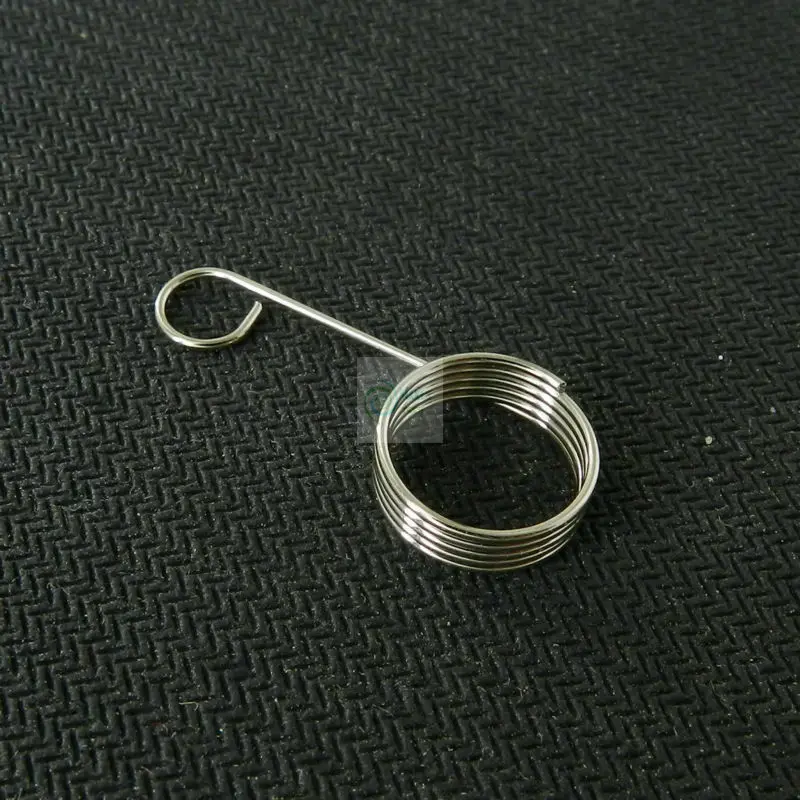 

New J3-C1020 Timing Roller Spring For Duplo DP31S 31E 33S 33E 3300 3150 41S 43S 43E 43F 63S 63F 205 2050 Duplicator Spare Parts