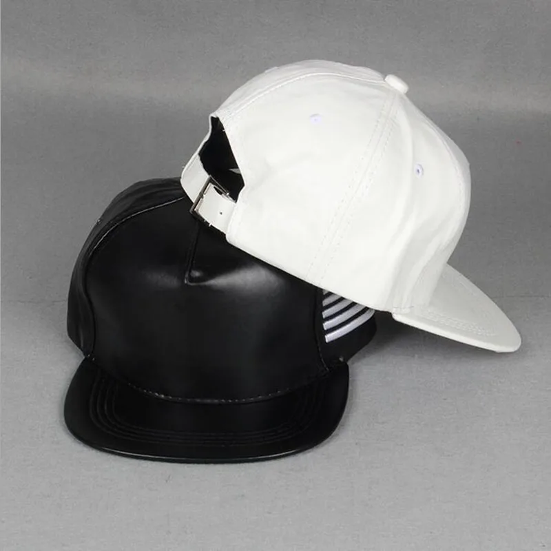 

2016 Fashion Leather Baseball Cap Men Fall summer Hats with Ears 5 stripe Panel Leather Cap Male Hats Bone casquette