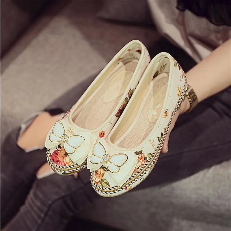 nice flat shoes for women
