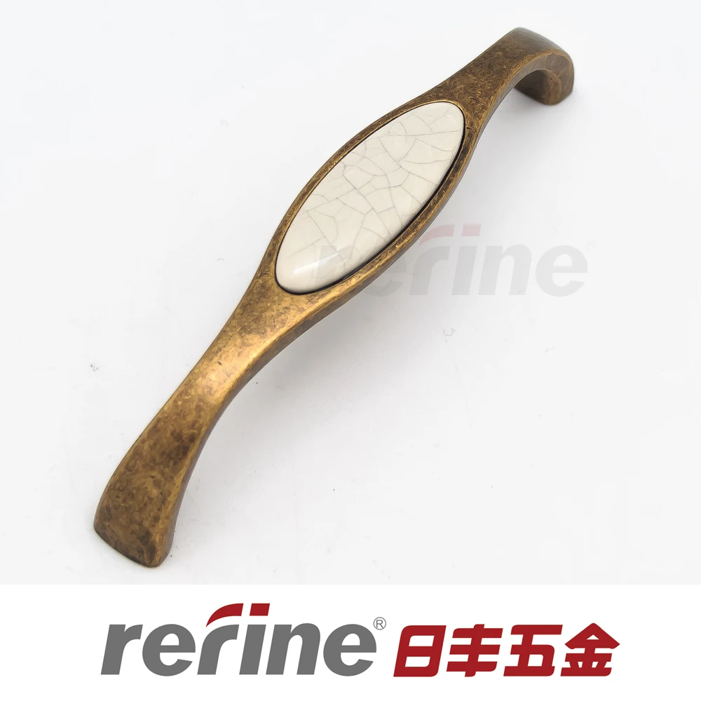 

2016 New antique bronze door handle ceramic for kitchen cabinet furniture 128mm 827D