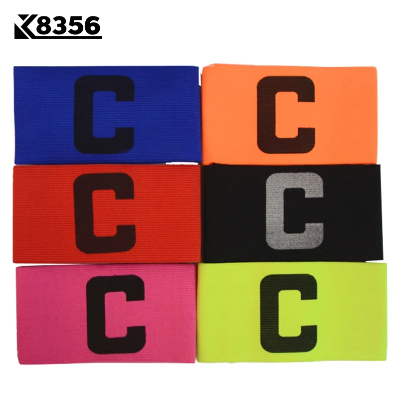 K8356 دنة c كلمة إمدادات مشجعي فريق الرياضي لكرة القدم الكابتن شارة في لعبة التدريب الإمدادات 1 قطع