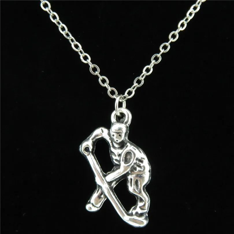 Free shipping R1679 17 4 Silver Hockey Player Charm New Ice Pendant