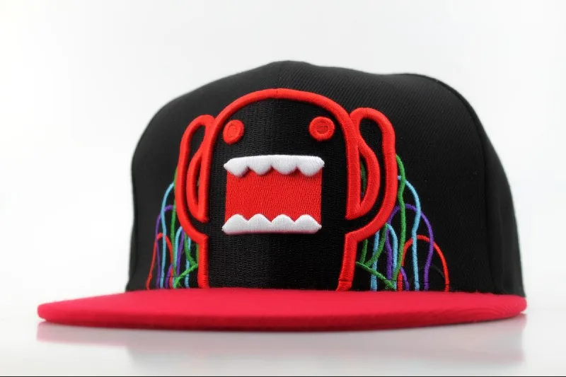DOMO Snapback hats \u0026 caps black red 