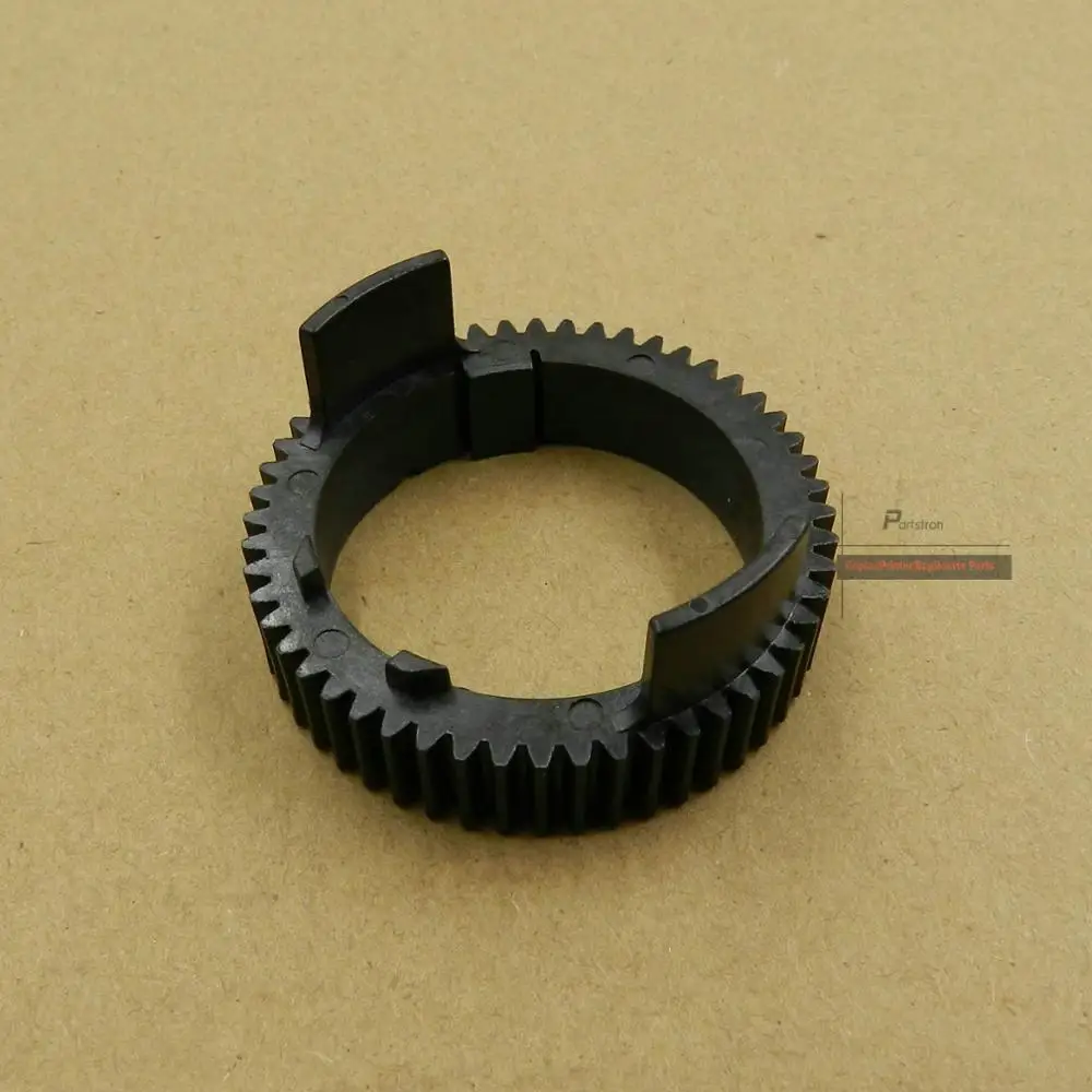 P0743  FU6-0743-000 Upper Roller Gear (3)