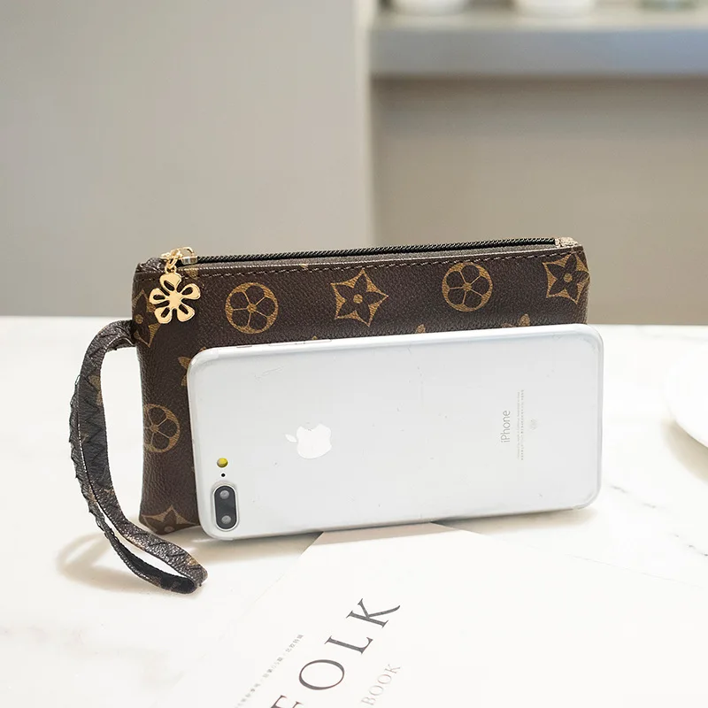 2018 New Well-known Brand Fashion Woman Cosmetic Bags PU Card Mobile Phone Money Travel Organizer Clutch Bag Casual Evening Bag