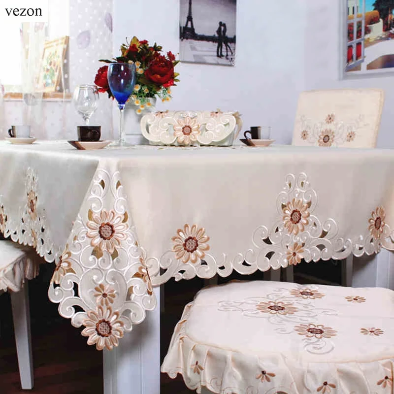 

vezon New Hot Europe Elegant Polyester Satin Embroidery Daisy Tablecloth Embroidered Floral Table Cloth Cover Overlays Home