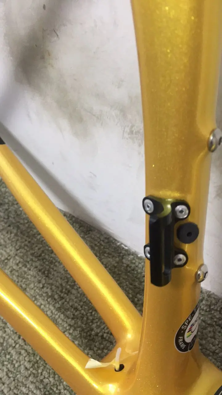 

2019 style T1100 UD glod glossy bicycle carbon frameset v breaks K21 color full bike frame carbon made in taiwan cycling frame