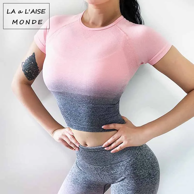 

2019 Spring Model Gradient European And American Yoga Clothes Sports Shirt Short-Sleeved Stretch Training Quick-Drying Tights