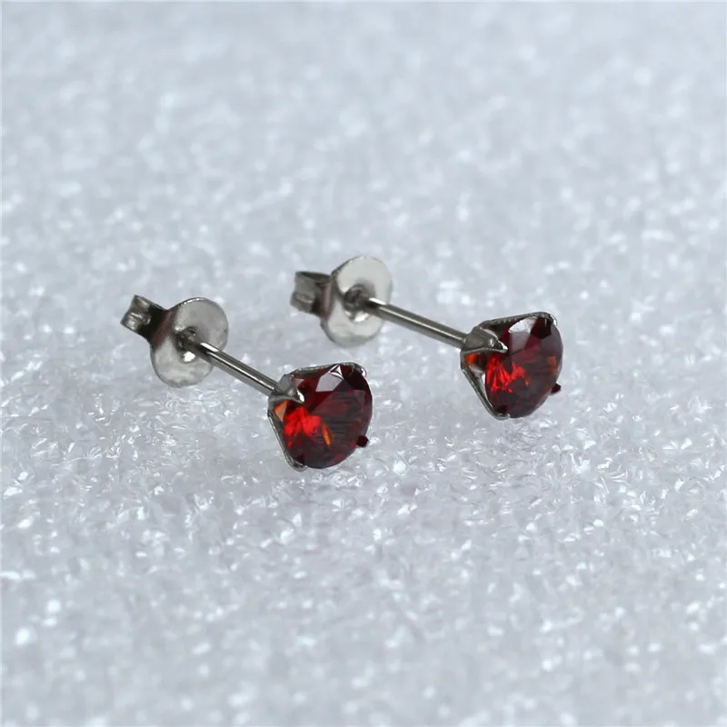 

ED026 Titanium With Pomegranate red Zircon Stud Earrings 316L Stainless Steel IP Planting 5mm Round