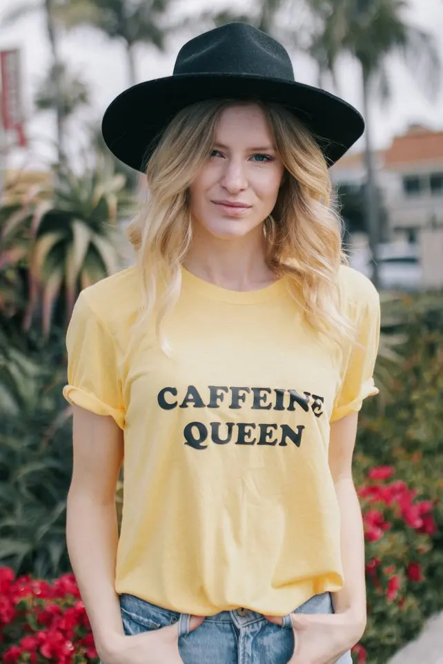 Sugarbaby الكافيين الملكة T قميص الكافيين الملكة قمصان القهوة T قميص ملابس بأكمام قصيرة عارضة قمم المحملة الأصفر T قميص Sugarbaby الكافيين الملكة T قميص الكافيين الملكة قمصان القهوة T قميص ملابس بأكمام قصيرة عارضة قمم المحملة الأصفر T قميص