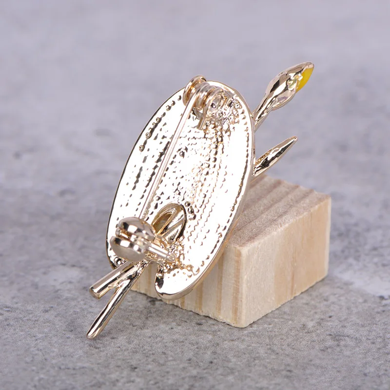 Madrry Realistic Paintbrush Shape Brooches Colorful Enamel Brooch Jewelry Women Men Windbreaker Suit Bag Hat Pin Daily Accessory