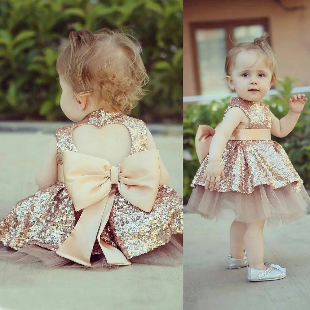 

2019 New Girls Dress Polyester Lolita Style Bow Sequins Back Hollow Mesh Dress Princess Dress