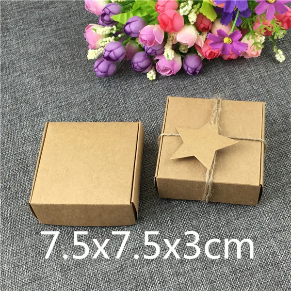 2 размера коричневая бумажная коробка с ниткой и биркой для прополка сувенир упаковочная картонная коробка конфеты маленький подарок чехол для переноски 50 шт - Цвет: 7.5x7.5x3cm