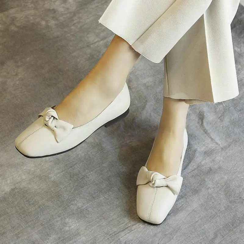 

Women Leather Pumps White Casual Shoes Lazy Slip On Pumps Women Spring 2019 Handmade Genuine Leather Women Pumps 2 CM Low Heels