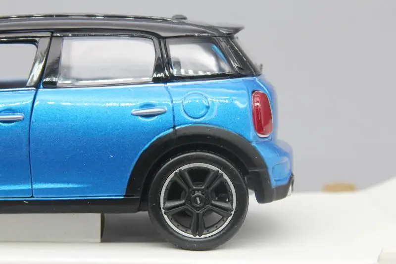 Mai Sto 1:24 Mini Countryman R60 2010- Cooper S сплав модель машинки, Diecast металлические игрушки подарок на день рождения для детей, носки для мальчиков