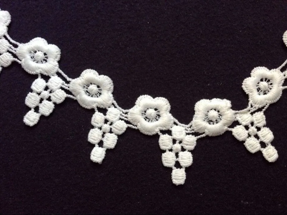 

4.5cm polyester embroidery flower motif lace trim,XERY0608U