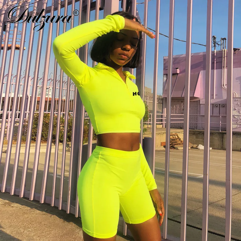 Dulzura إلكتروني طباعة سستة طويلة الأكمام المحاصيل t قميص أعلى عالية الخصر السراويل النساء 2 أجزاء مجموعة 2018 الشتاء المرأة مثير دعوى Dulzura إلكتروني طباعة سستة طويلة الأكمام المحاصيل t قميص أعلى عالية الخصر السراويل النساء 2 أجزاء مجموعة 2018 الشتاء المرأة مثير دعوى