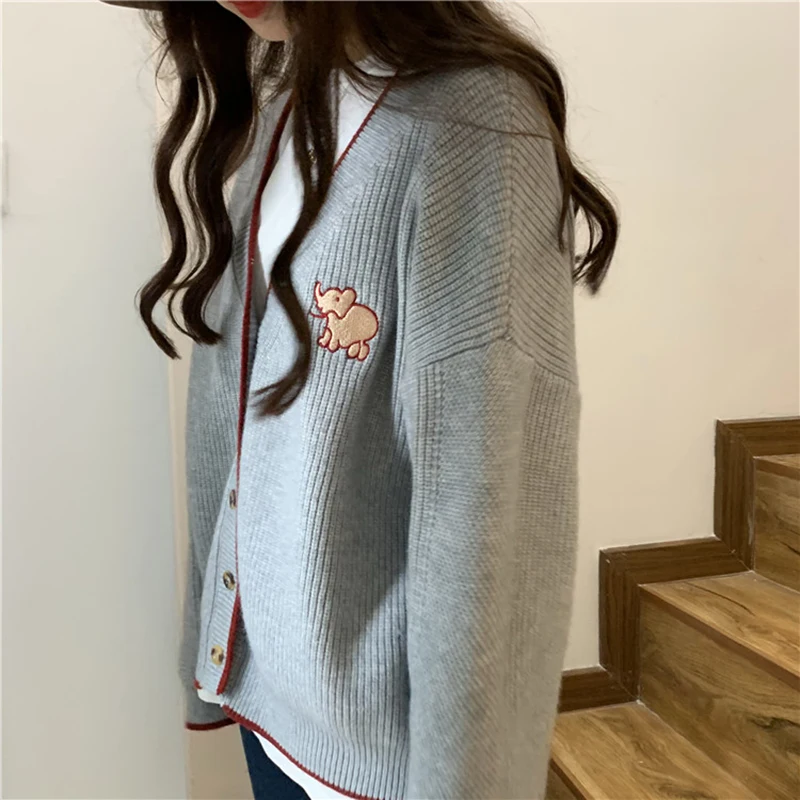 Autumn Winter Korean V-neck Cardigans Sweater Casual Embroidery Women Long Sleeve Button Knitted Coat Loose Sweater Outwear