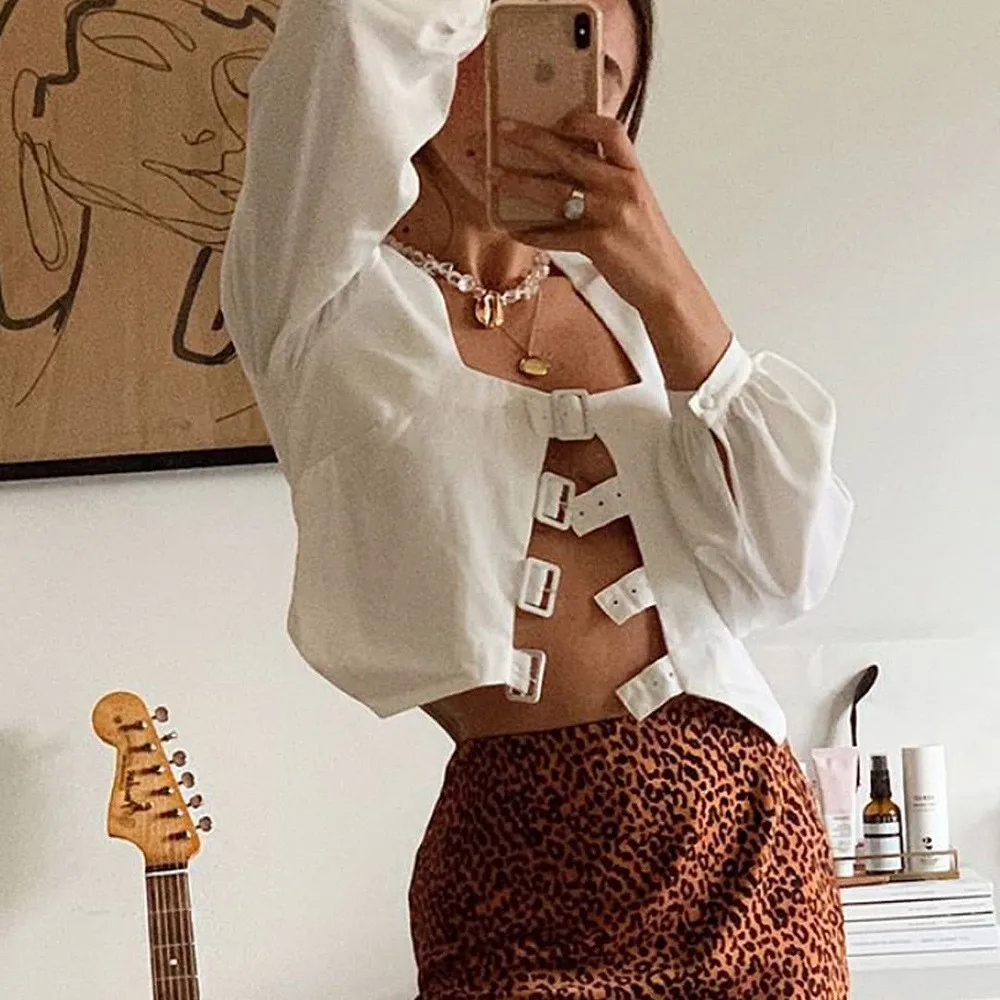 

2019 Autumn Solid Hollow Out Square Collar Shirts Women Vintage Blouses Shirts Ladies Long Sleeve Shirts cwa0188-5