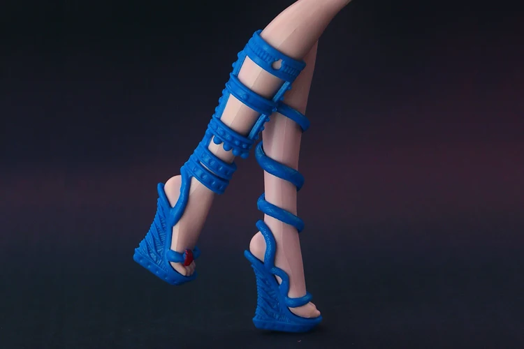 Г., Высококачественная оригинальная обувь модная обувь с красными перьями для Monster High 15 стилей