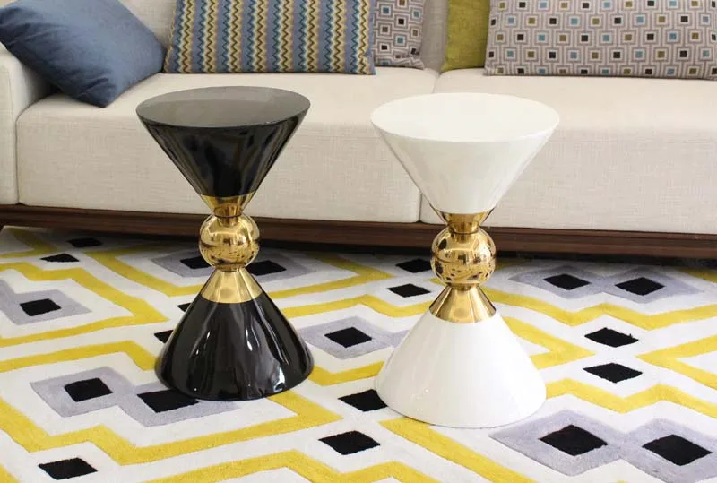 Nordic style sofas corner side table creative modern coffee table phone small coffee tables Nordic style sofas corner side table creative modern coffee table phone small coffee tables