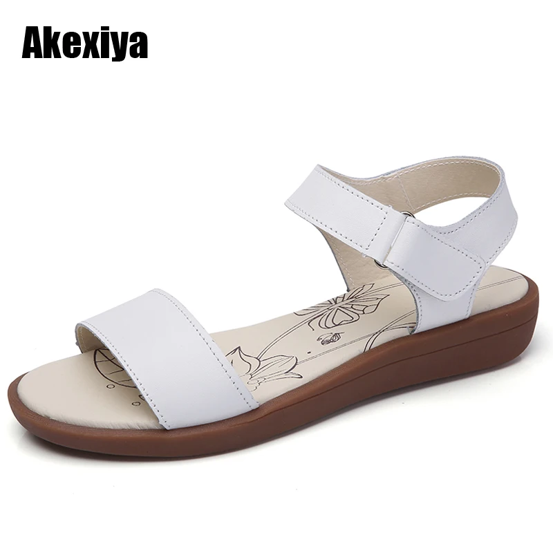 

2018 Summer Gladiator Sandals Women Leather Flat Fashion Women Shoes Casual Occasions Comfortable Basic Female Sandals m515