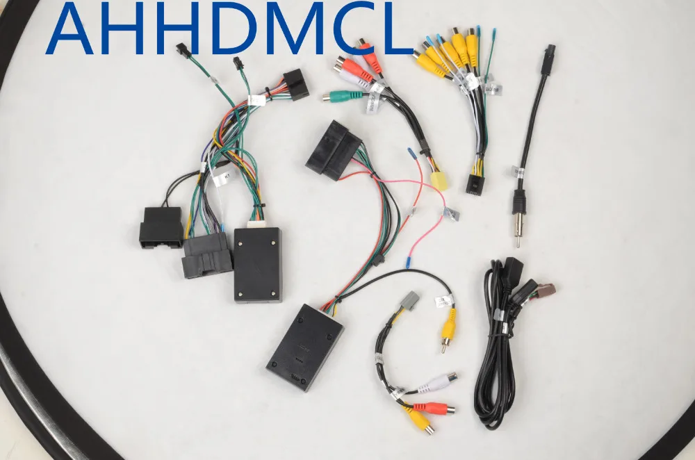 Cheap Car Multimedia Player PC PAD Tesla Style Multimedia Player Android 7.1 GPS For Kuga Escape 2nd Generation 2013 2014 2015 10