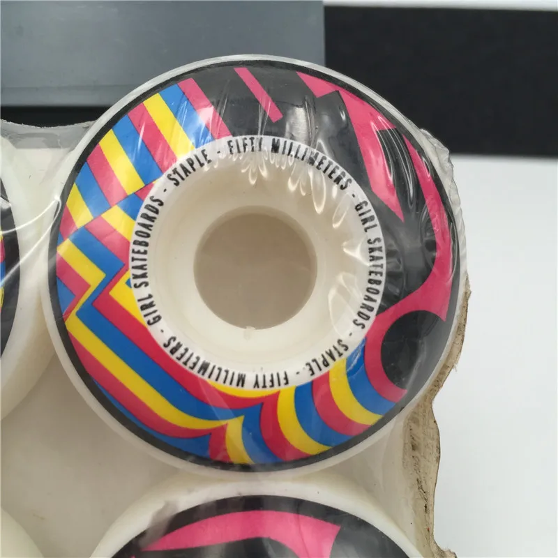 SKATEBOARD WHEEL (18)