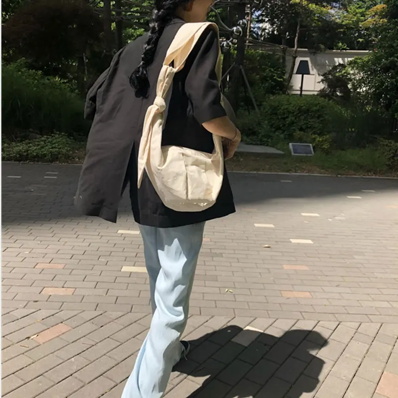 

BENVICHED Ladies' canvas Dumpling bag 2019 new spring solar system fashion Inclined single shoulder bag small square bag c345