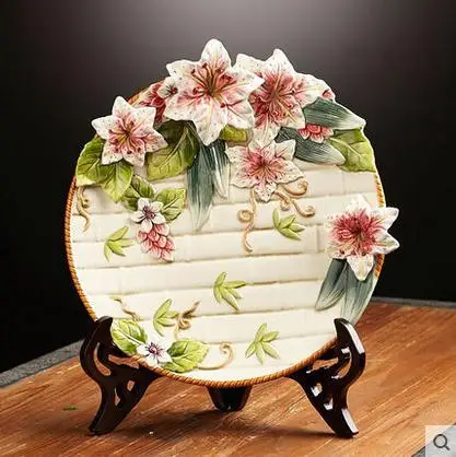 

Spring Lily decorative wall dishes porcelain decorative plates ceramic home decro collectible porcelain figurine