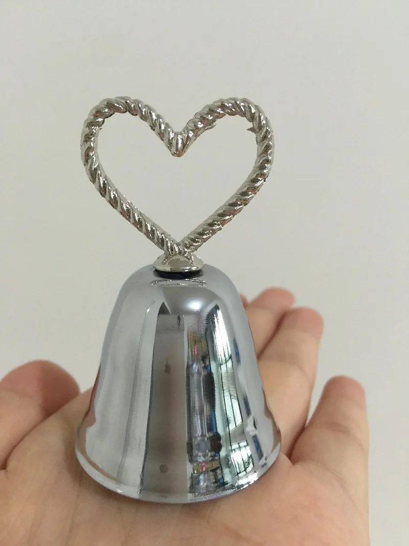 100 шт. "Поцелуи Белл" Silver Bell место держателя карты/фото держатель Свадебные Украшение стола сувениры