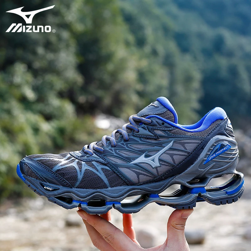 mizuno wave ultra