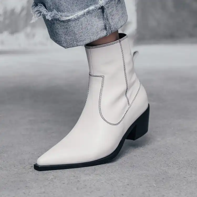 Short leather cowboy boots Clearance