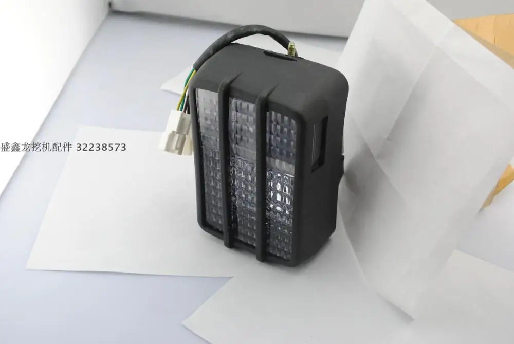 

Forklift parts, lamps, 7F/8F headlamps, forklift headlamps