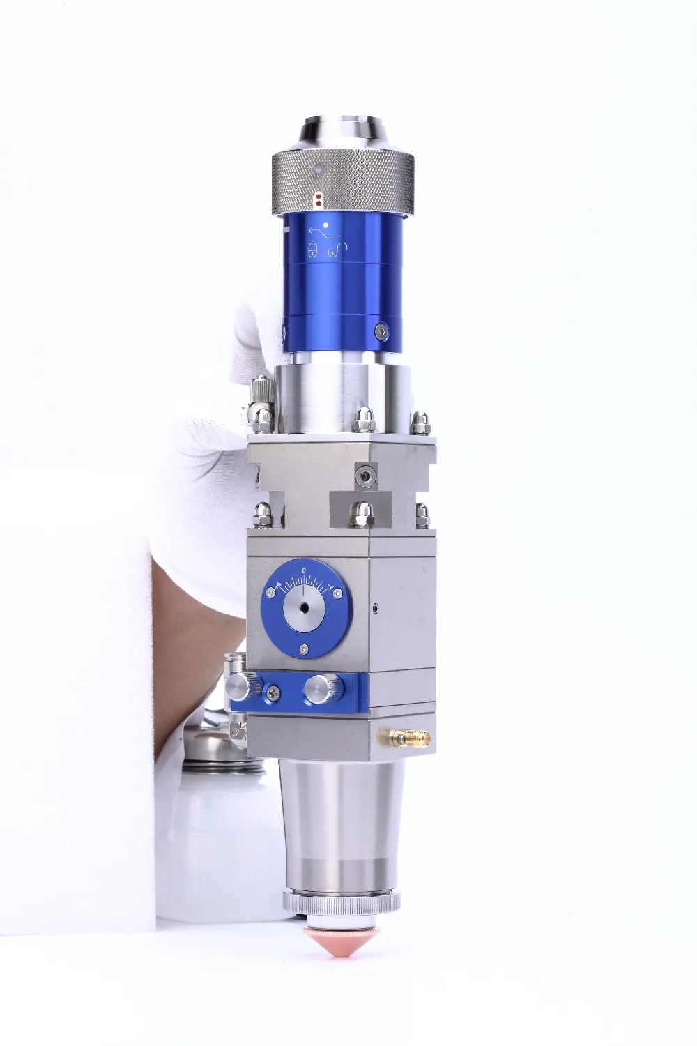 China made WSX fiber laser cutting head , laser head for 500W/ 700W