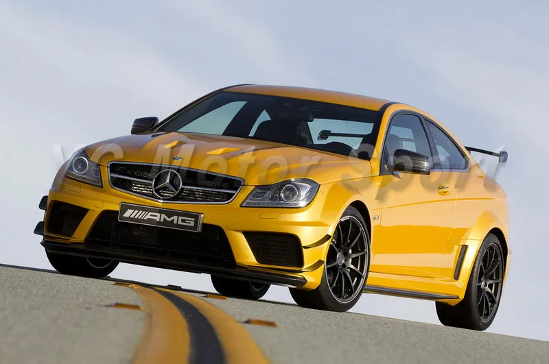 2012-2013 Mercedes Benz W204 C63 AMG Coupe Black Series Style Wider Bodykit (10)