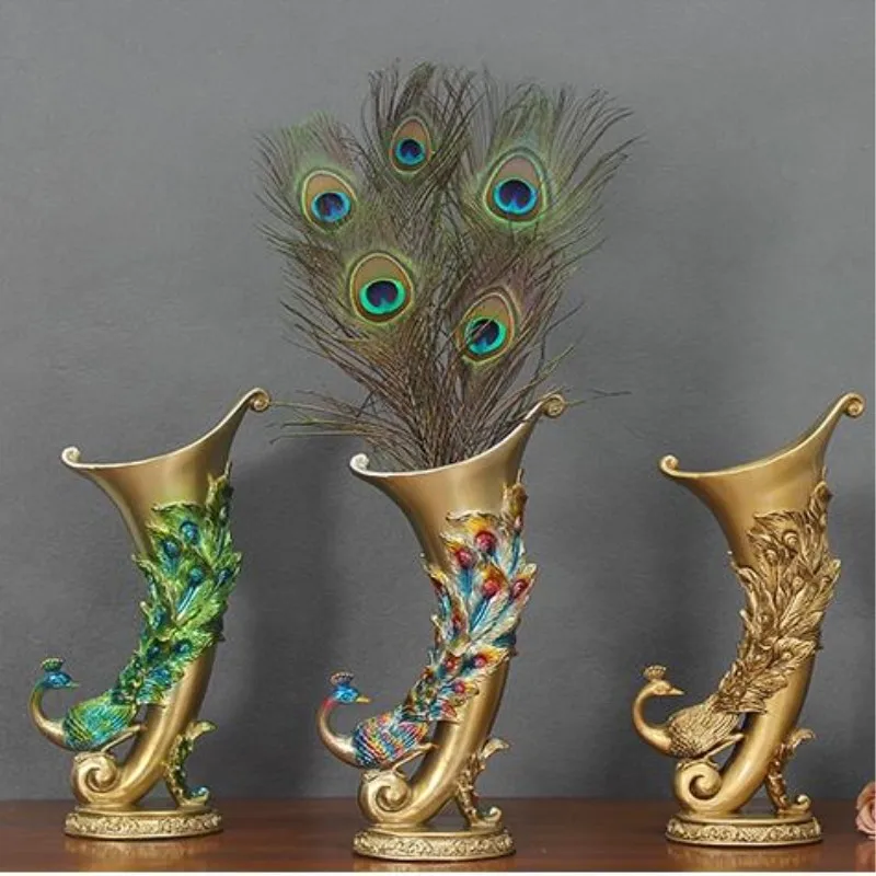 

2019 Peacock vase, European art decoration creative wine cabinet decoration
