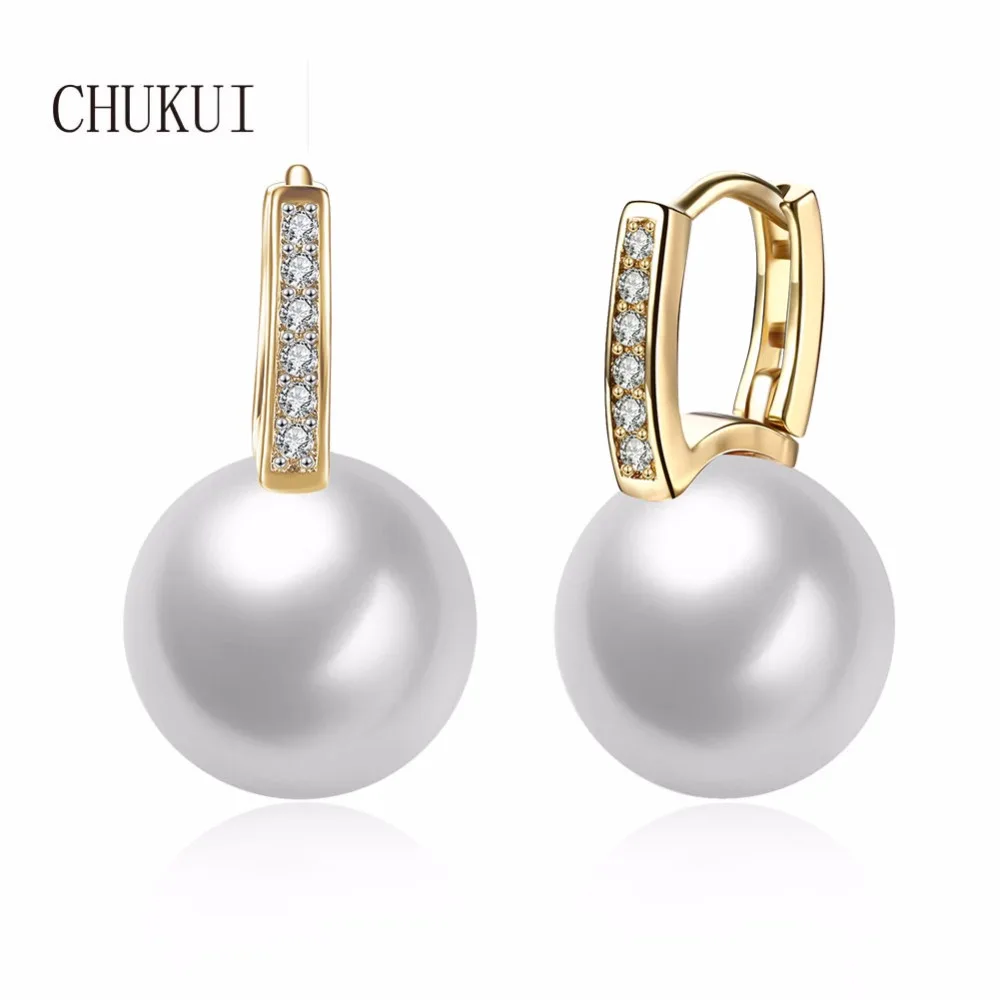 

CHUKUI Small Gold Crystal Zircon Hoop Earrings For Women White Simulated Pearl Huggie Earrings Wedding Design