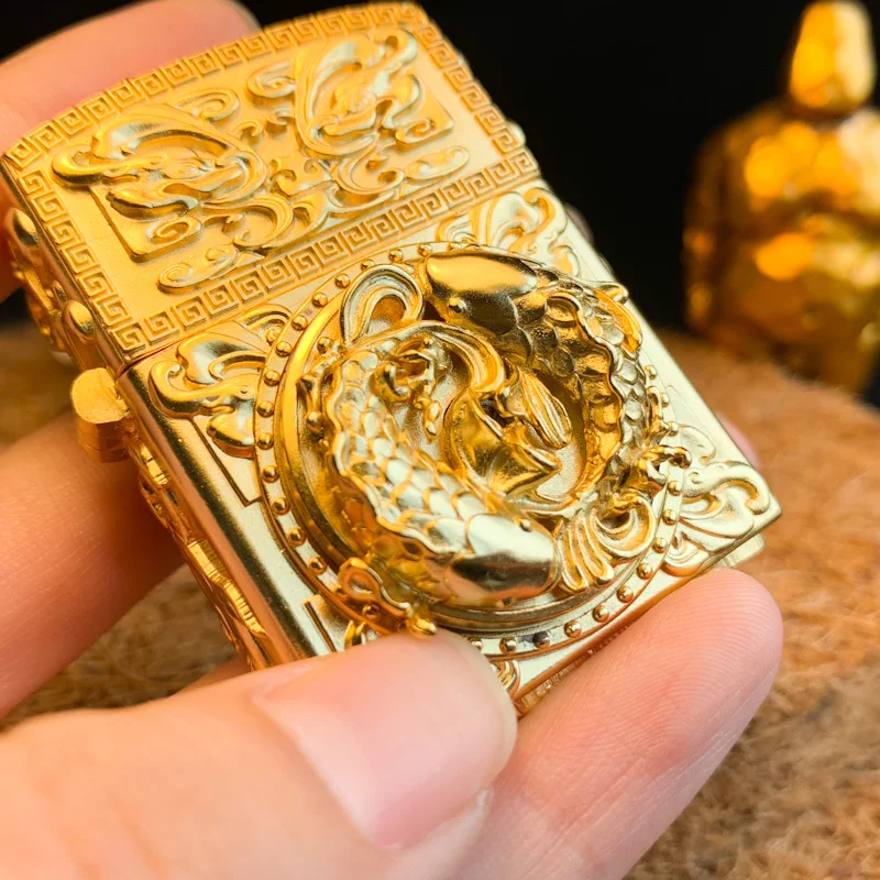 

SLGZS SLGZS watch video plated 22K gold +brass handmade carved relief fish can running lighters