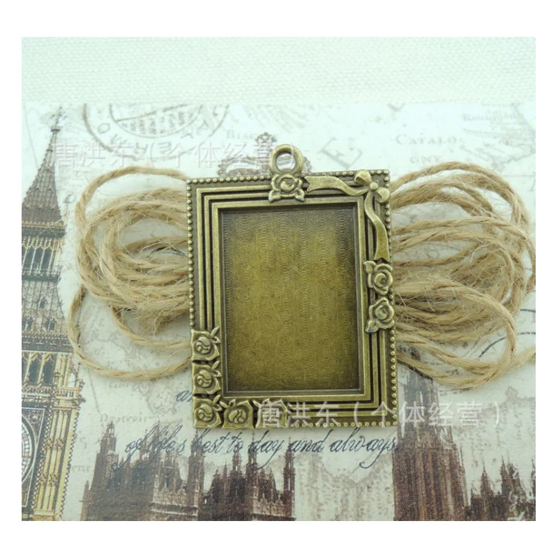 Photo Frame 10pcs Retro Antique Bronze MINI Painting Frame Creative Decorative DIY Photo Frame Pendant Home Decoration Parts photo frame